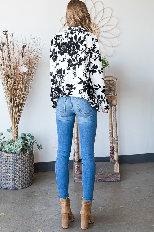 Black/White Floral Open Blazer