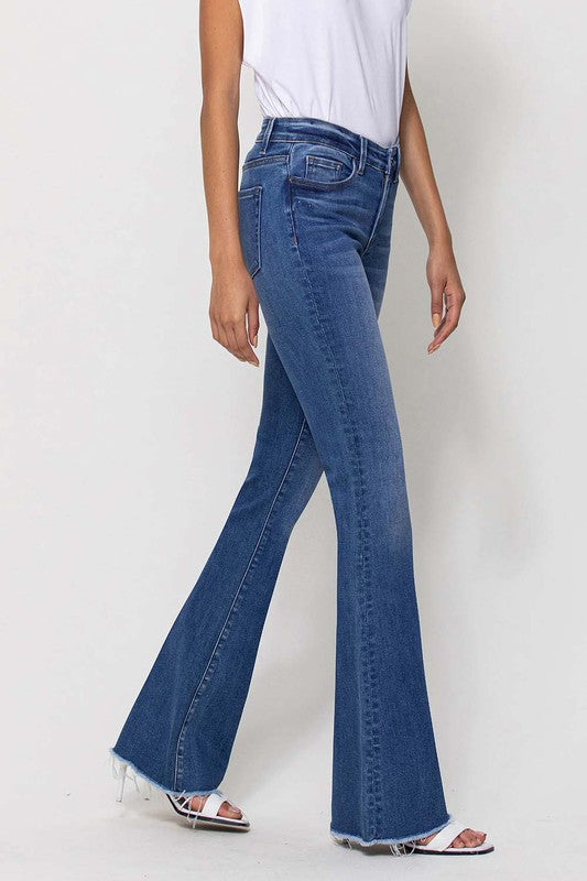 Vervet MID RISE RAW HEM FLARE JEANS