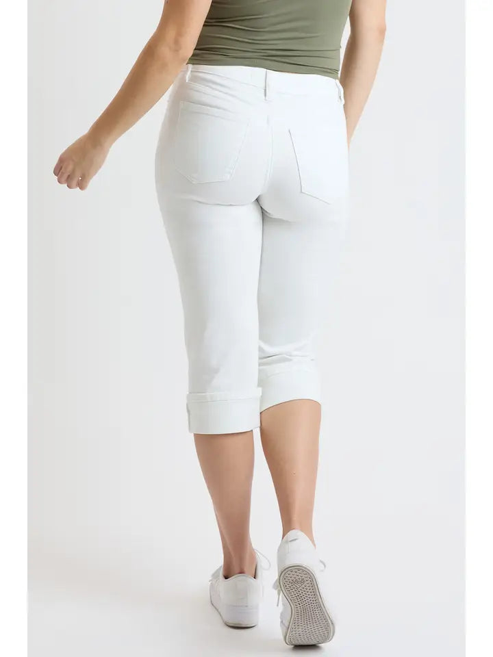Mid Rise Premium Stretch Essential Cuff Capri