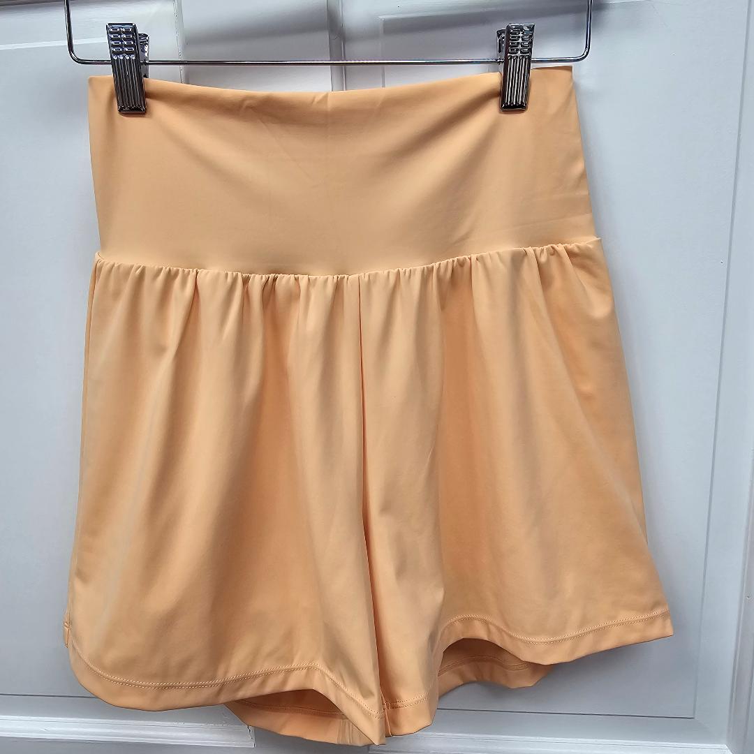 Halara Super High Waisted Back Pocket & Side Hidden Pocket 2-in-1 Yoga Shorts