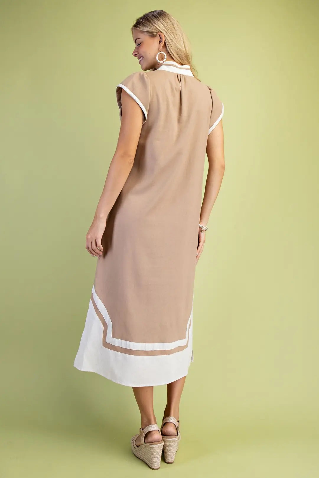 Linen V-neck Midi Dress