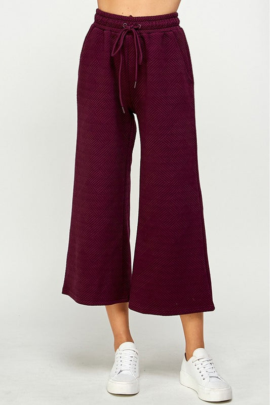 Textured Soft Cropped Wide Pants