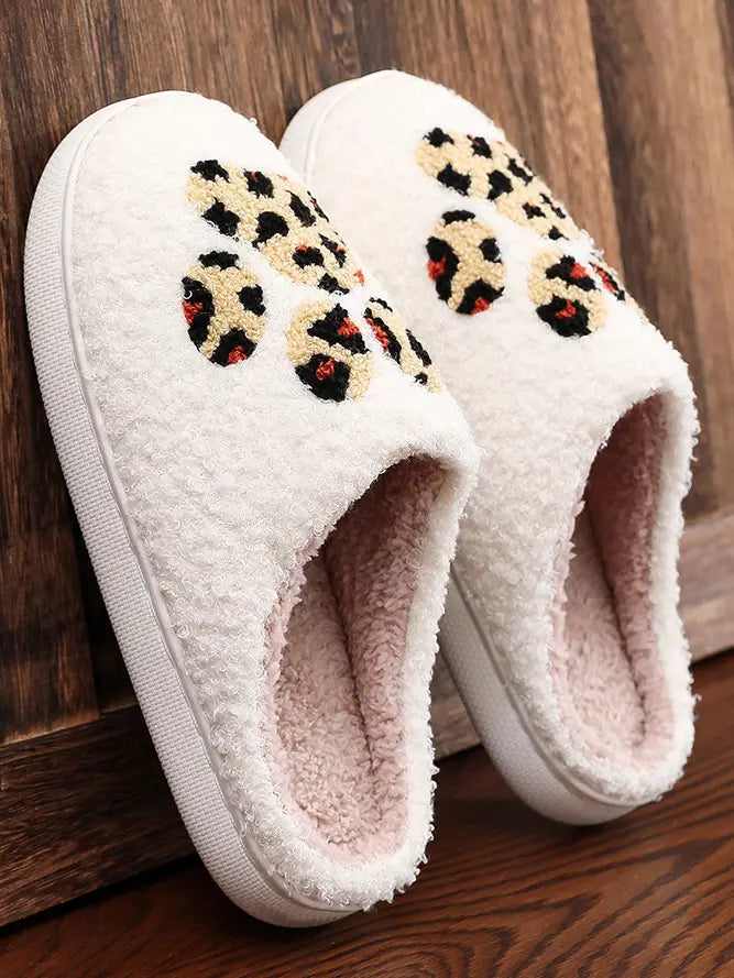 Leopard Cat Paw Pattern Knit Plush Slippers