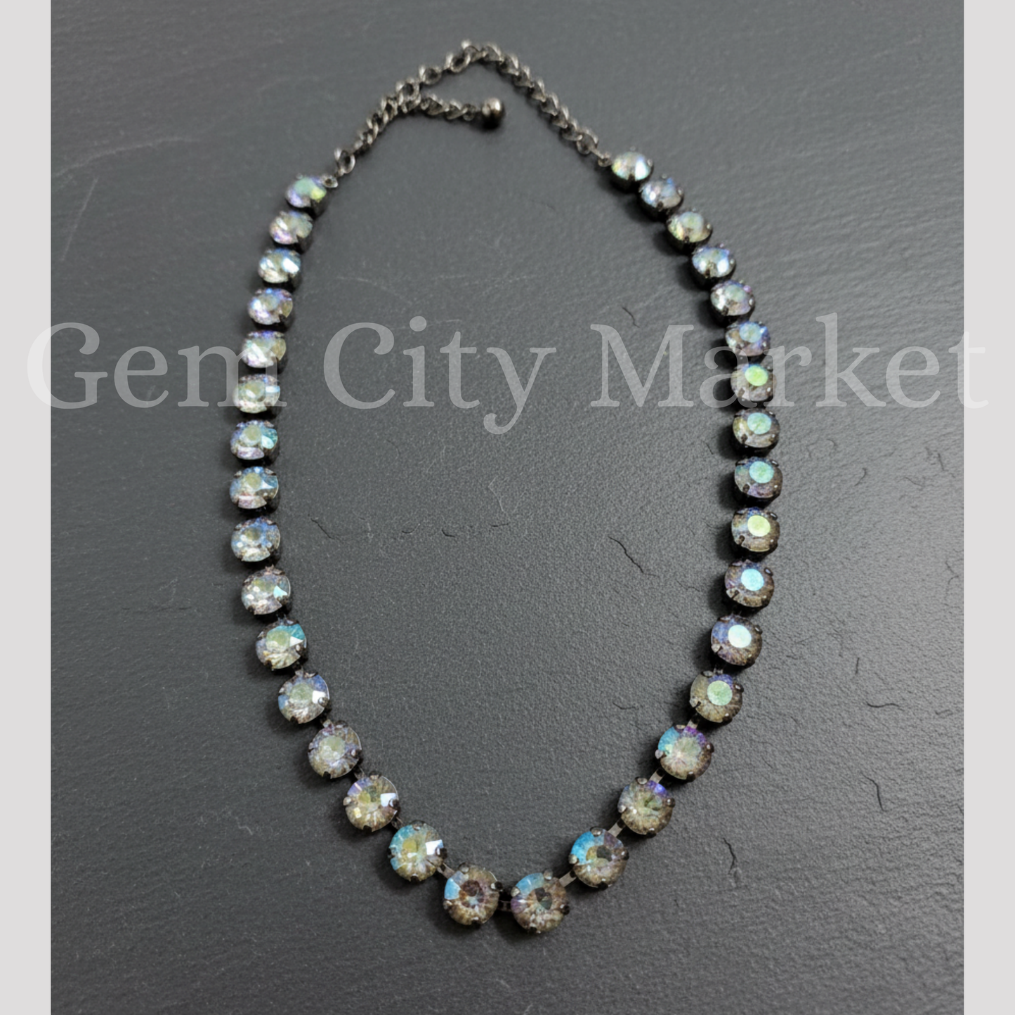 Crystal Necklace - Stealth N032