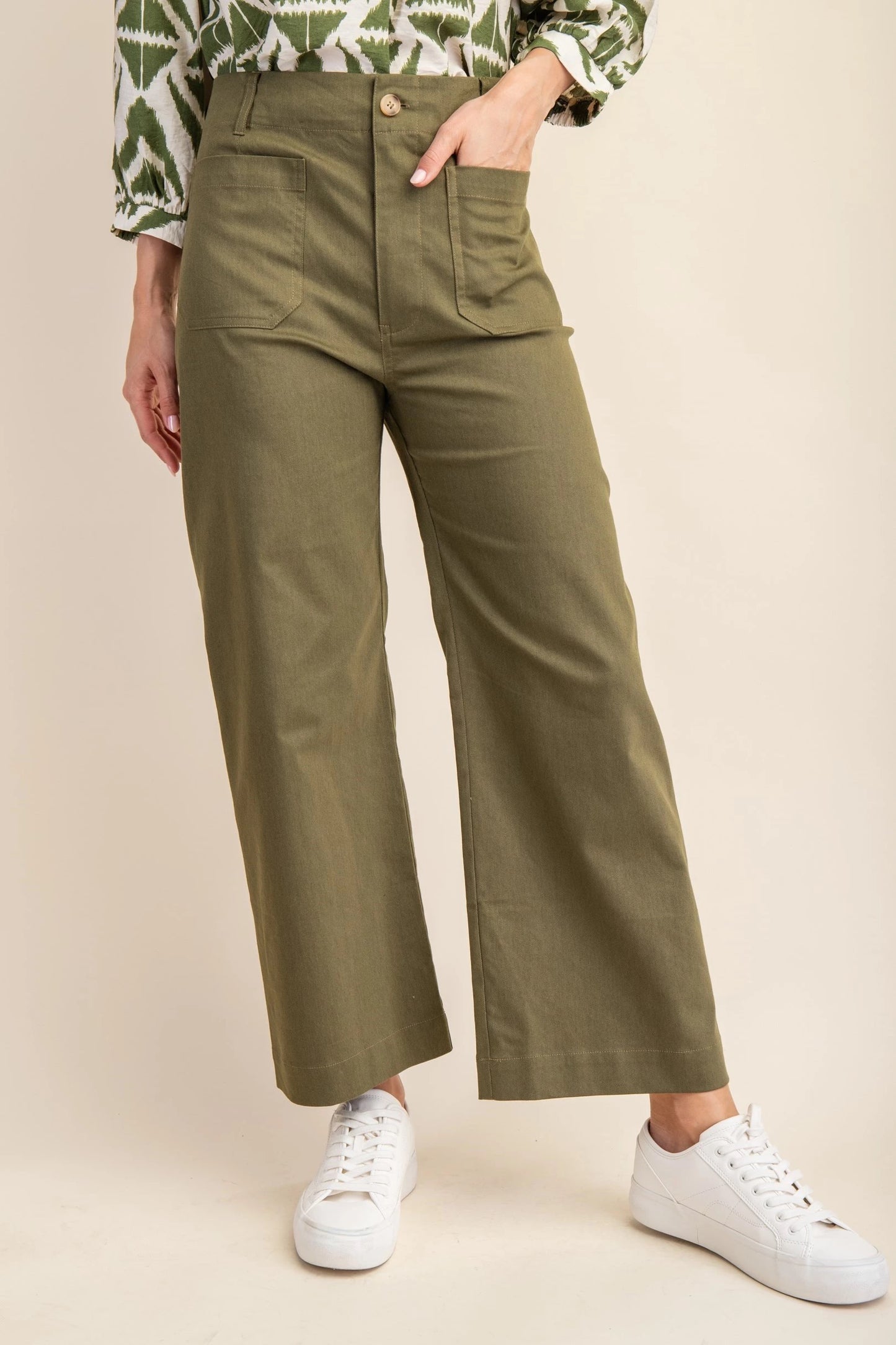 Ankle Cropped Pants in Stretchy Denim-Like
