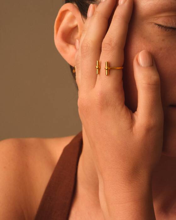 Themis Waterproof Gold T-Bar Ring
