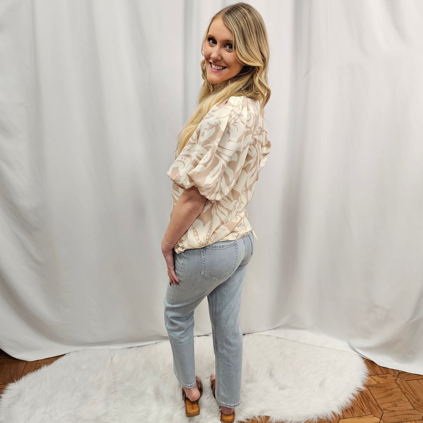 Split Neck Floral Print Balloon Sleeve Top